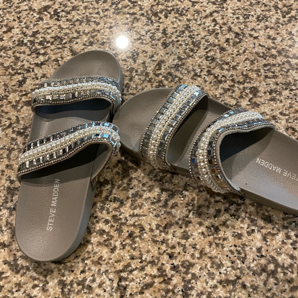 Steve Madden silver sequin slides